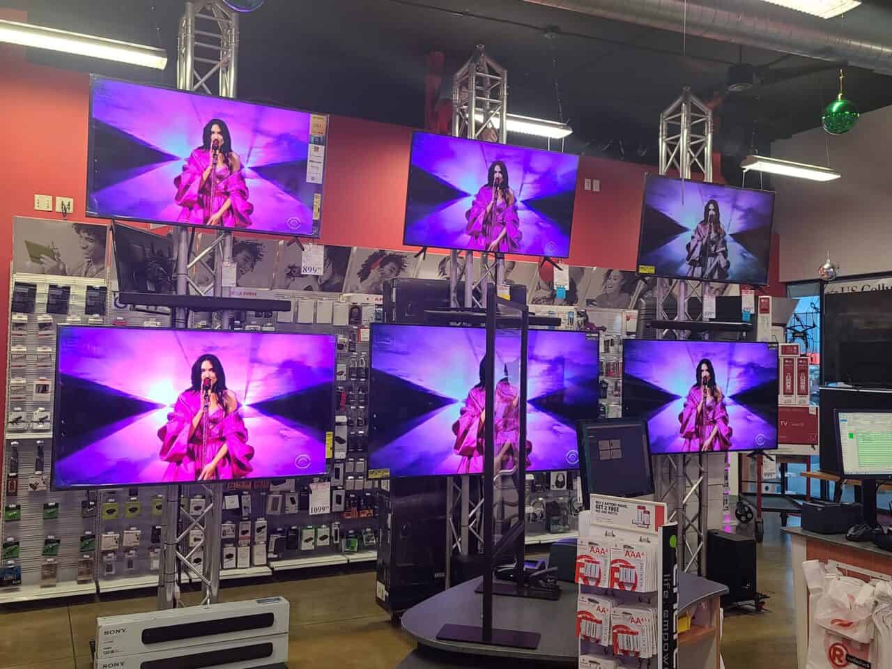 Whatchama Call Its Monroe RadioShack AT&T and Repair